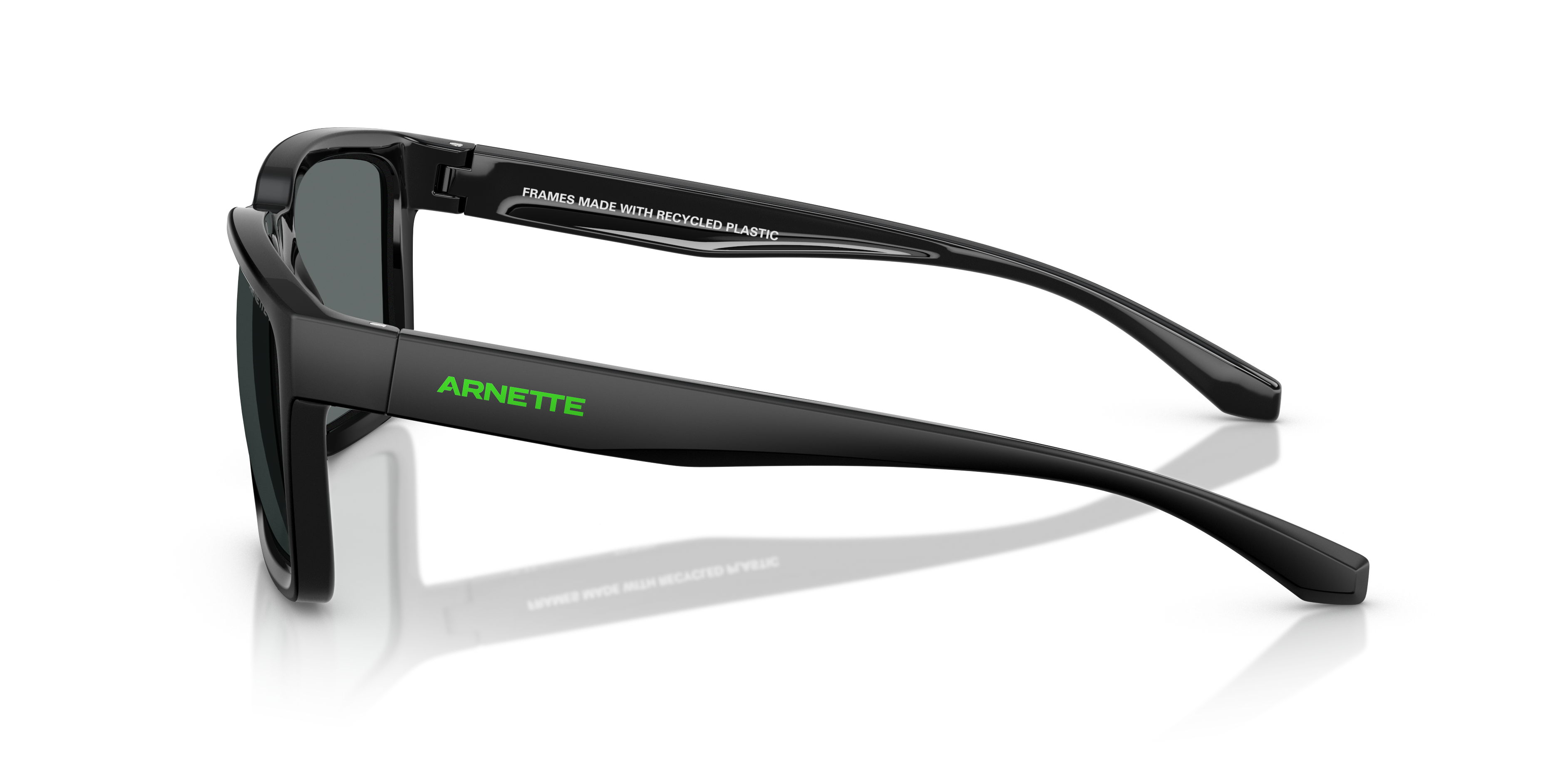 AN4346 Black Matte Top & Shiny KunststofSunglass Frames van B24, Zijaanzicht