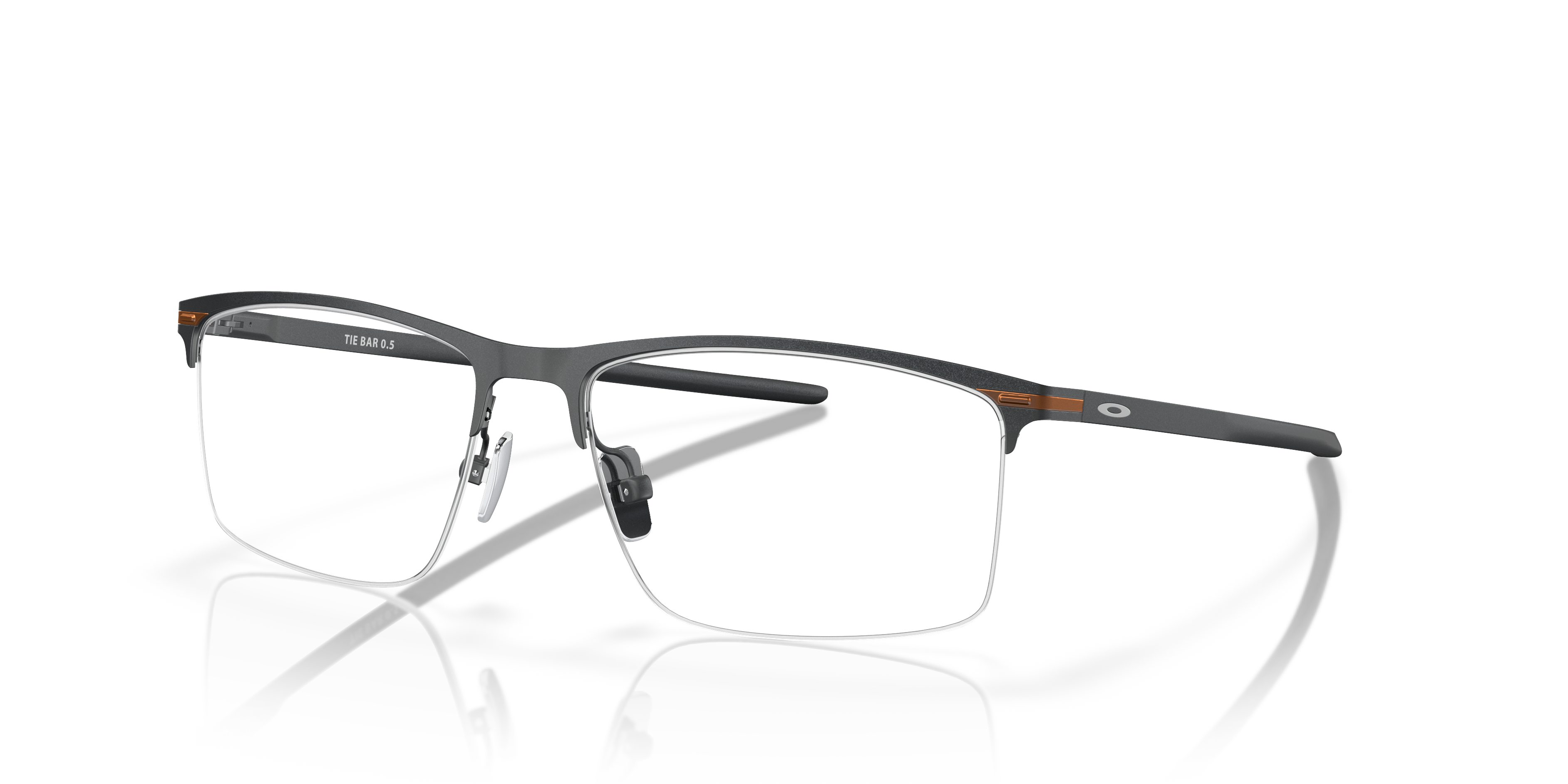 Tie Bar™ 0.5 Satin Light Steel TitanEyeglass Frames von B24, Dreiviertelansicht