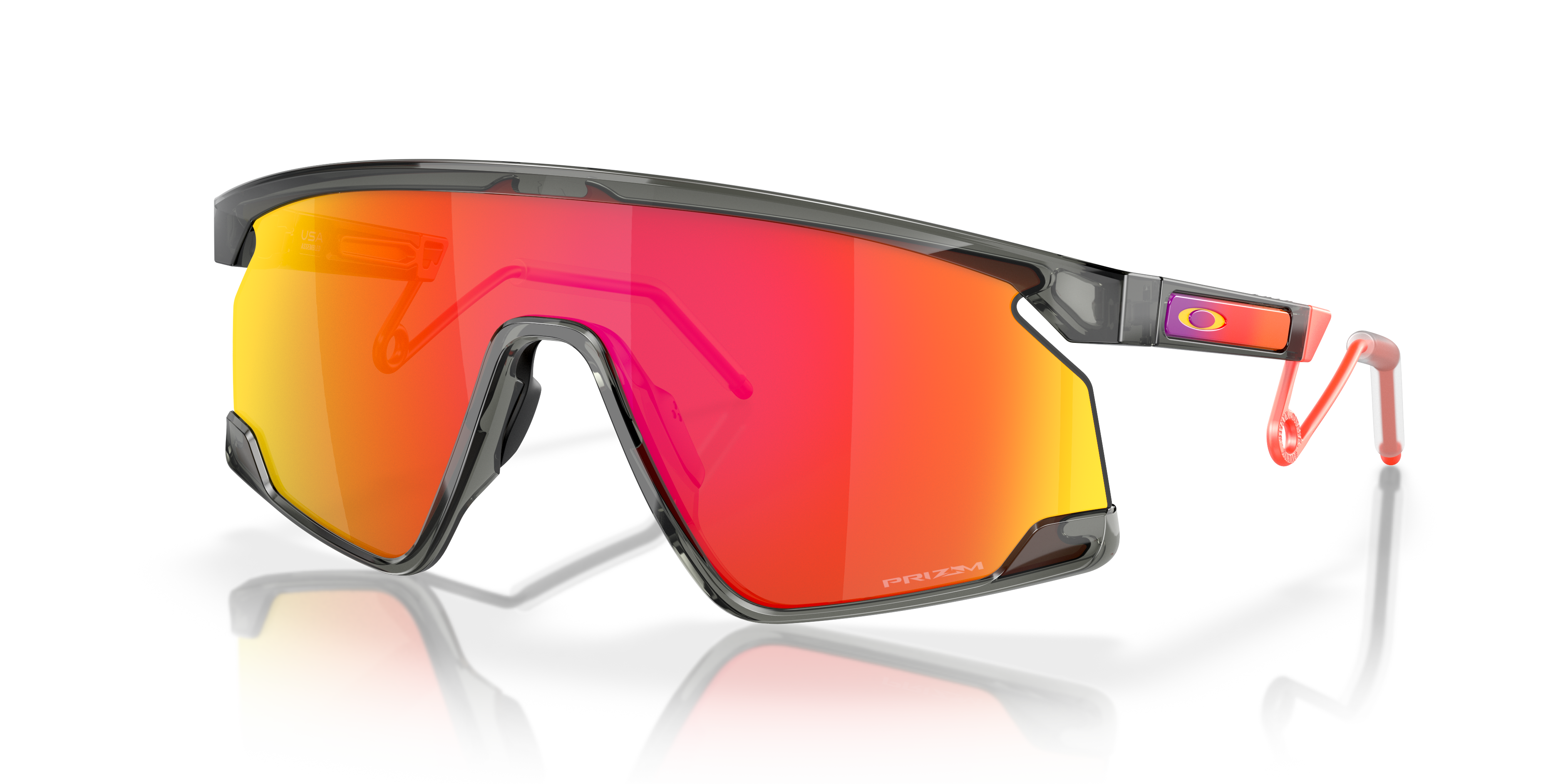 BXTR Metal Dofgrijs KunststofSunglass Frames van B24, Hoekweergave