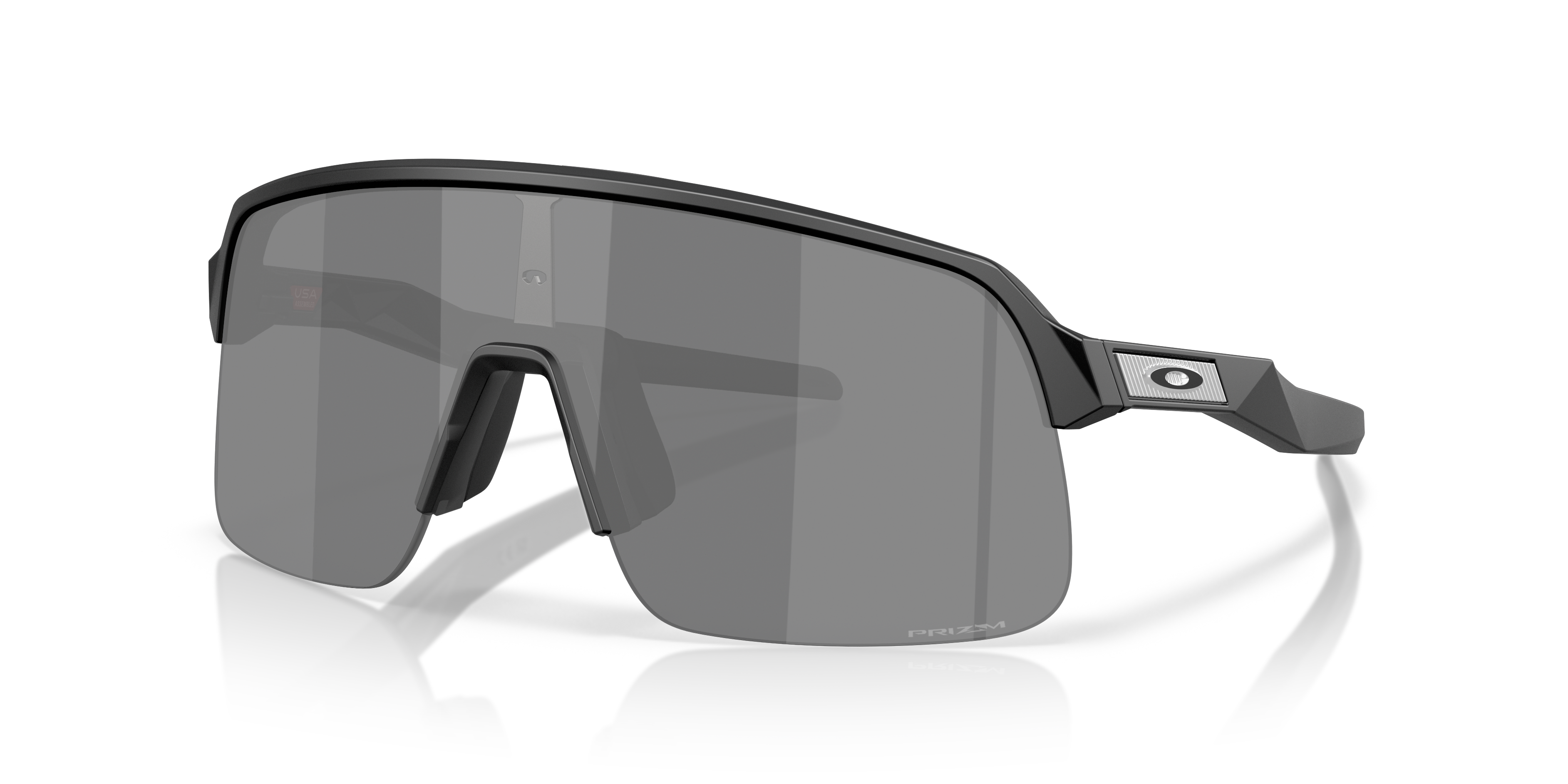 Sutro™ Lite S Matzwart KunststofSunglass Frames van B24, Hoekweergave