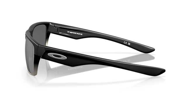 TwoFace™ Machinist Collection Matt Schwarz KunststoffSunglass Frames von B24, Seitenansicht