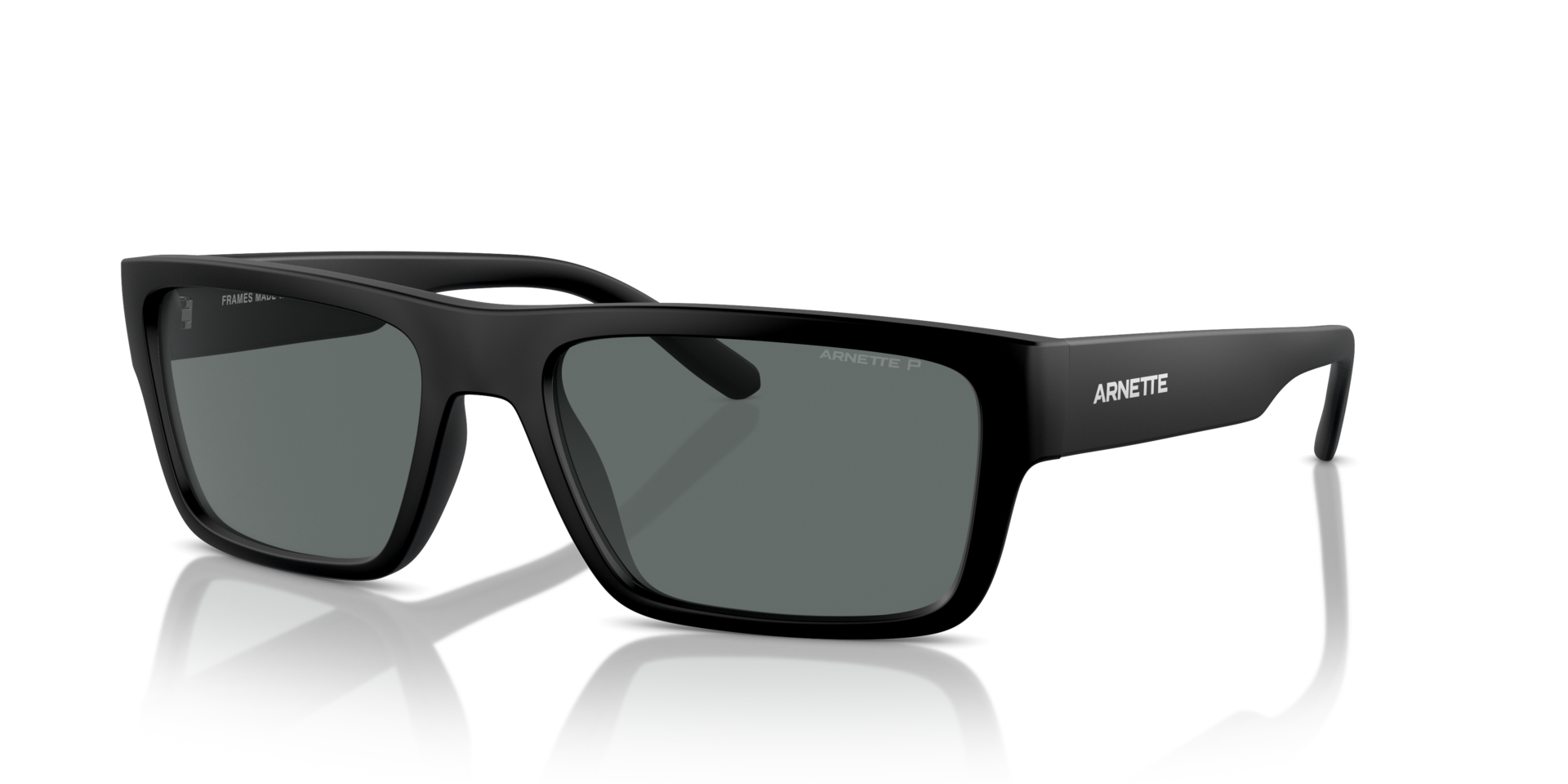 AN4338 Matte Recycled Black KunststofSunglass Frames van B24, Hoekweergave