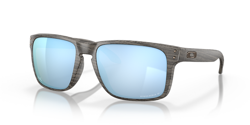 Holbrook™ XL Woodgrain Collection
