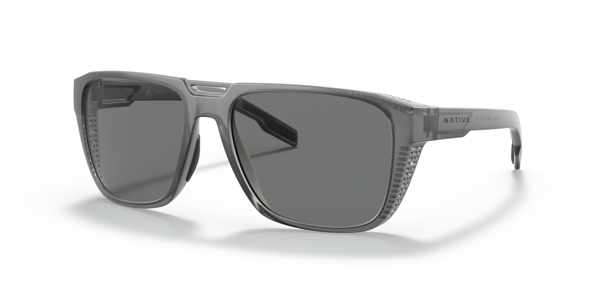 XD9038 Matte Smoke Crystal KunststoffSunglass Frames von B24, Dreiviertelansicht
